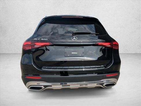 Used 2026 Mercedes-Benz GLC 300 image 6