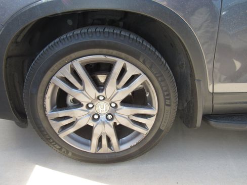 Used 2019 Honda Passport EX-L image 5