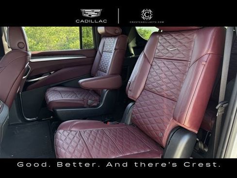 Used 2025 Cadillac Escalade ESV Premium Luxury w/ Touring Package AWD/4WD image 27