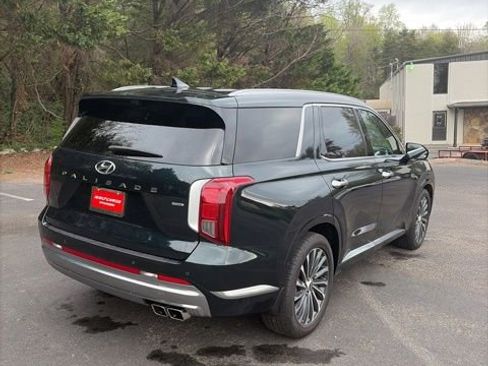 Used 2023 Hyundai Palisade Calligraphy w/ Cargo Package image 7
