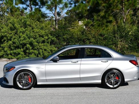 Used 2020 Mercedes-Benz C 63 AMG S image 29