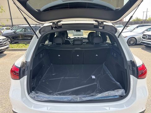 New 2026 Mercedes-Benz GLC 300 image 5