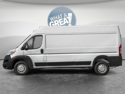 New 2026 RAM ProMaster 2500 w/ Safety Group FWD image 3