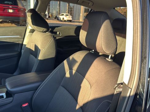 Used 2023 Nissan Altima 2.5 SV image 25