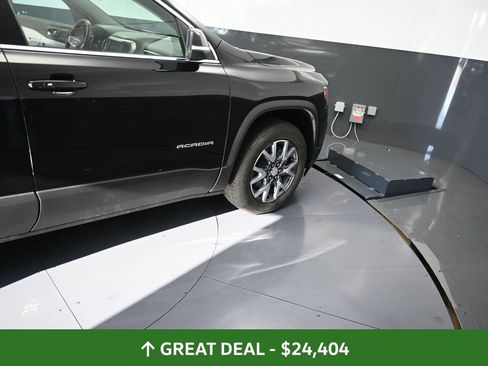 Used 2023 GMC Acadia SLT image 26