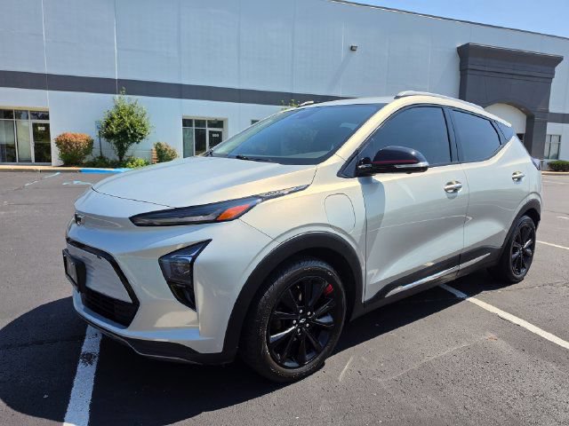 Used 2023 Chevrolet Bolt EUV Premier w/ Redline Edition FWD image 7