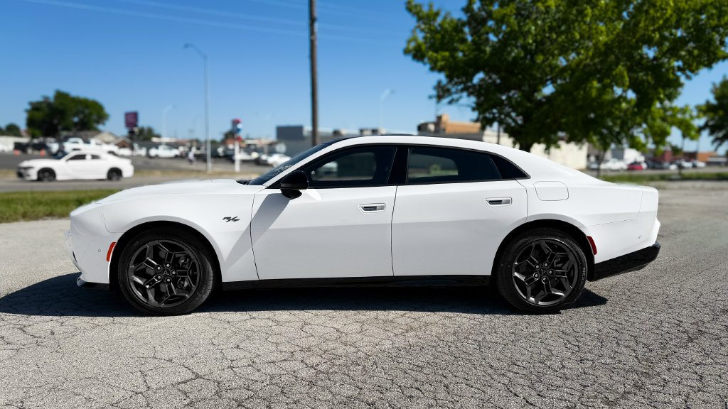New 2026 Dodge Charger R/T w/ Driver Convenience Group AWD/4WD image 5