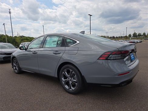 New 2025 Honda Accord EX-L image 3