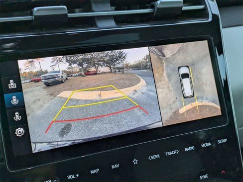 Used 2022 Hyundai Tucson Limited image 23