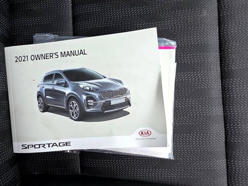 Used 2021 Kia Sportage LX FWD image 43