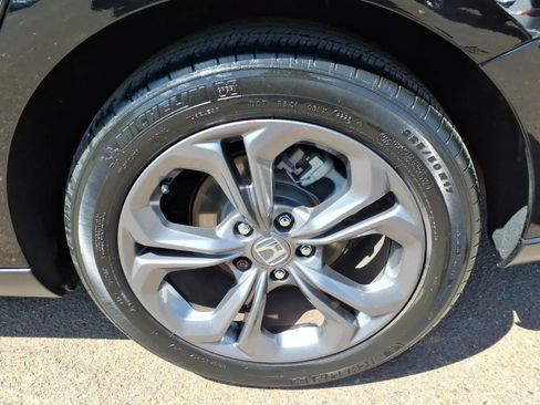 Used 2023 Honda Accord EX image 8