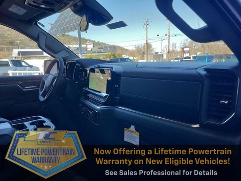 New 2025 Chevrolet Silverado 1500 LT w/ Z71 Off-Road Package image 28