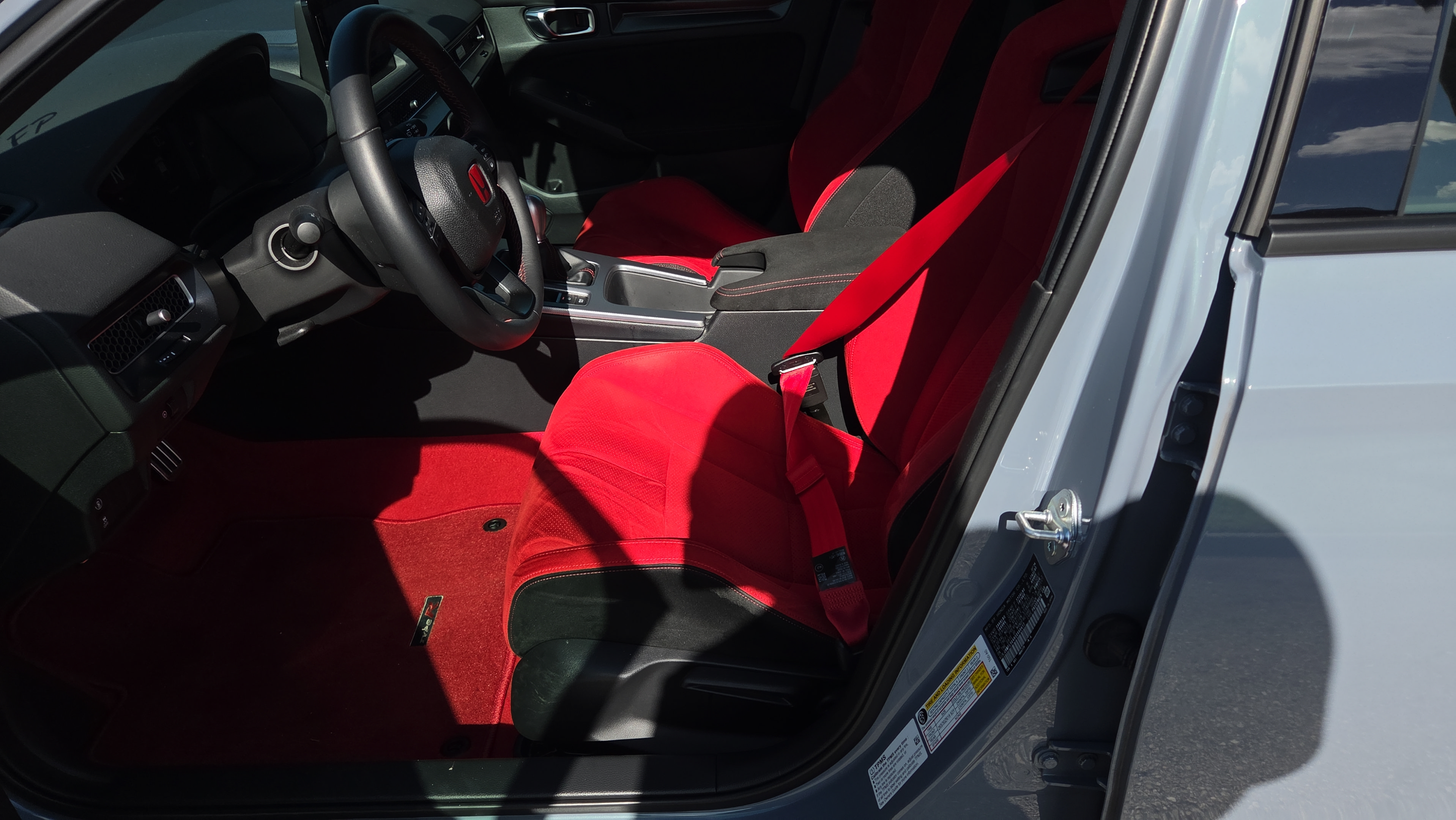 Used 2025 Honda Civic Type R image 9