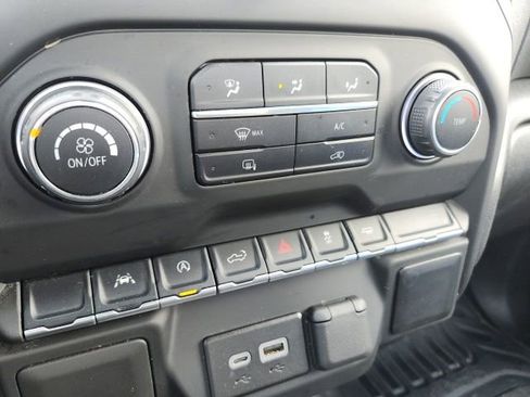 Used 2025 Chevrolet Silverado 1500 W/T RWD image 9
