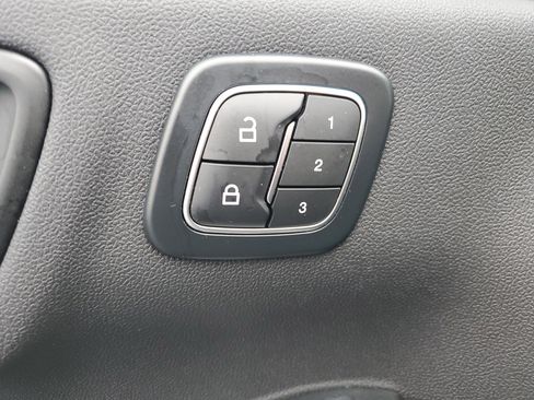 Used 2024 Ford Escape Platinum image 21