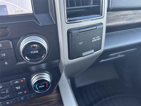 Used 2019 Ford F150 Lariat w/ Equipment Group 502A Luxury AWD/4WD image 27