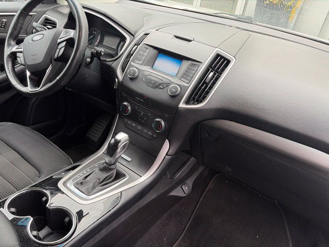 Used 2016 Ford Edge SEL AWD/4WD image 12