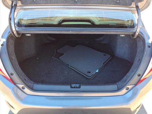 Used 2020 Honda Civic Sport image 6