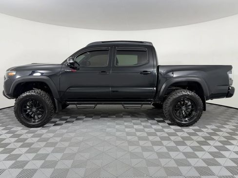Used 2019 Toyota Tacoma TRD Pro AWD/4WD image 13