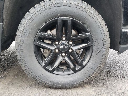 Certified 2022 Chevrolet Silverado 1500 LT Trail Boss w/ LT Trail Boss Premium Package image 5