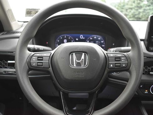 Used 2025 Honda Accord SE image 20