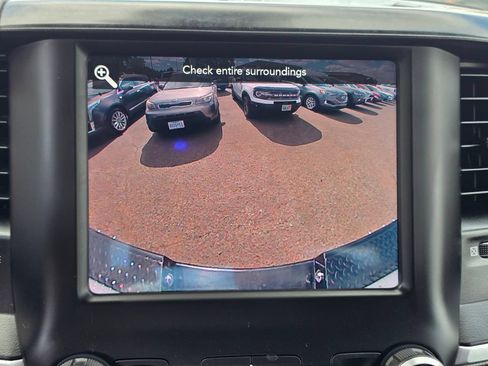 Used 2020 RAM 2500 Big Horn w/ Level 1 Equipment Group AWD/4WD image 13