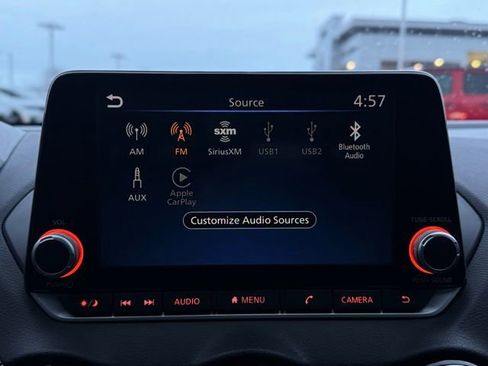 Used 2023 Nissan Sentra SR w/ SR Premium Package image 30