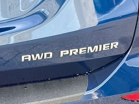 Certified 2022 Chevrolet Equinox Premier image 13