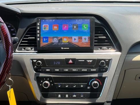 Used 2016 Hyundai Sonata SE w/ Cargo Package FWD image 19