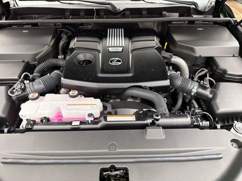 New 2026 Lexus LX 600 4WD w/ Luxury Package image 24