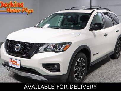 Used 2020 Nissan Pathfinder SL