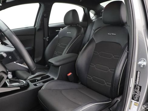 Used 2023 Kia Forte GT-Line w/ GT-Line Technology Package image 15