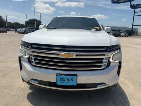 Used 2023 Chevrolet Tahoe High Country w/ LPO, Illumination Package AWD/4WD image 3