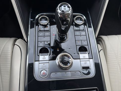 Used 2021 Bentley Flying Spur W12 AWD/4WD image 20