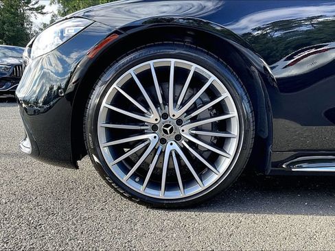 Certified 2023 Mercedes-Benz S 500 4MATIC image 8