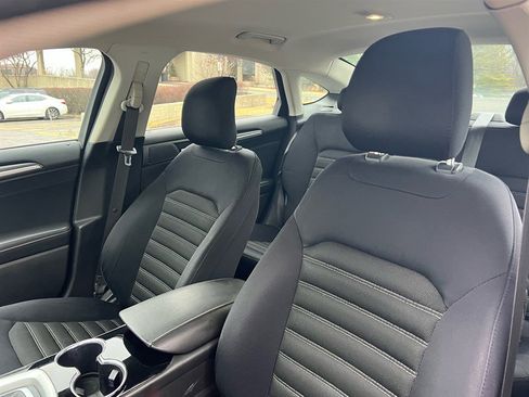 Used 2014 Ford Fusion SE image 37