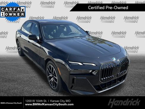 Certified 2024 BMW 740i xDrive w/ Premium Package 2 AWD/4WD image 1