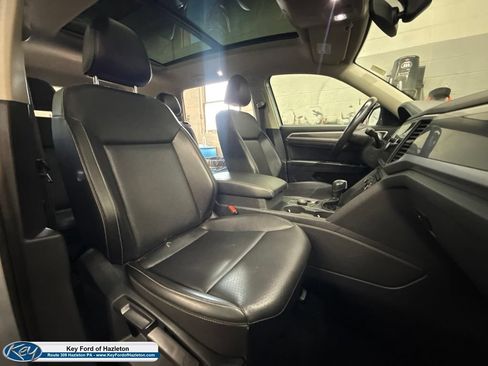 Used 2021 Volkswagen Atlas SE w/ Panoramic Sunroof Package AWD/4WD image 38