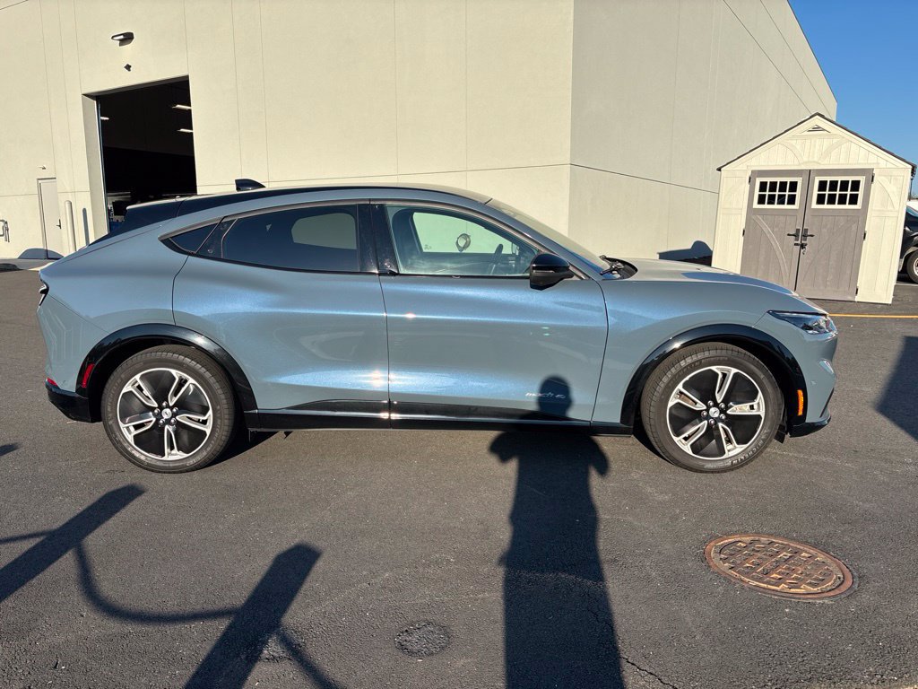 Used 2023 Ford Mustang Mach-E Premium AWD/4WD image 4