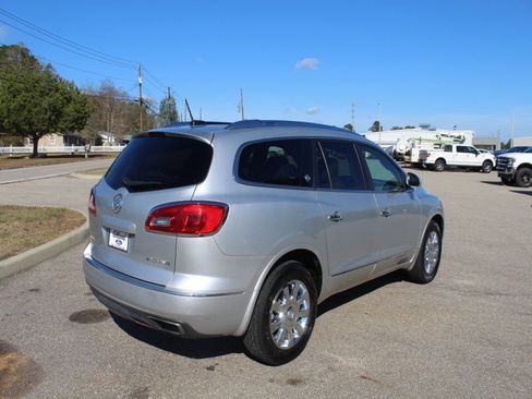 Used 2017 Buick Enclave Premium image 8