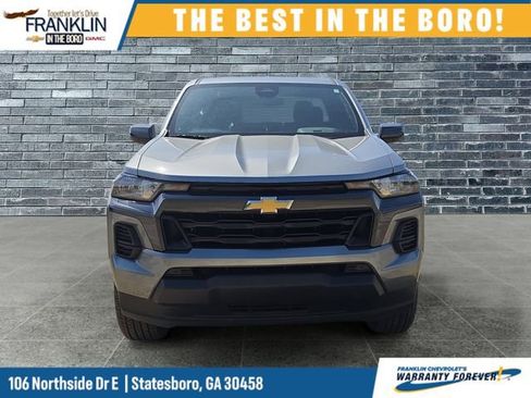 Used 2024 Chevrolet Colorado LT RWD image 8