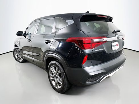 Used 2021 Kia Seltos LX image 5