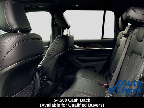 New 2026 Jeep Grand Cherokee Altitude AWD/4WD image 6