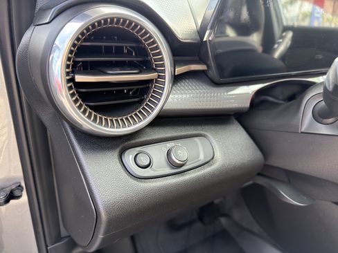 Used 2024 Chevrolet Trax ACTIV w/ Sunroof Package FWD image 23