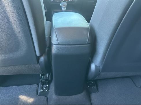 Certified 2025 Kia Soul LX image 21