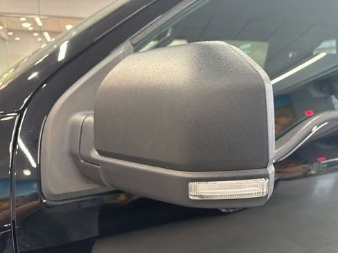 Used 2017 Ford F150 XLT w/ Equipment Group 302A Luxury image 16