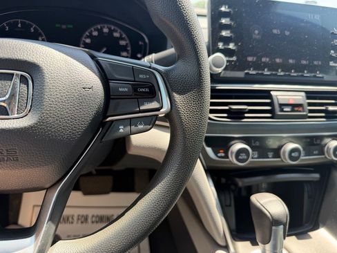 Used 2020 Honda Accord LX image 35
