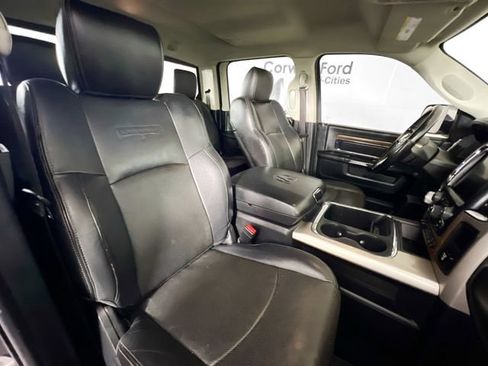 Used 2016 RAM 1500 Laramie w/ Convenience Group AWD/4WD image 19