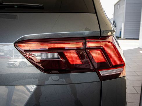 Certified 2023 Volkswagen Tiguan S image 17