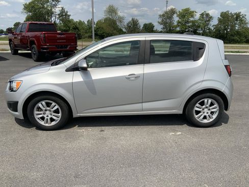 Used 2015 Chevrolet Sonic LT FWD image 7